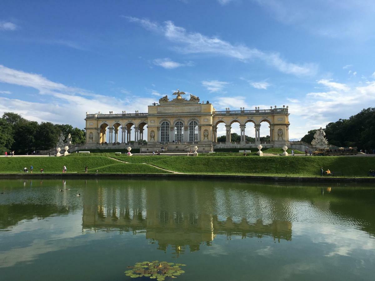 Schoen Wohnen Naehe Schoenbrunn Wina Bagian luar foto
